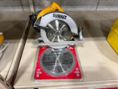 DeWalt DW368 7-1/4” Circular Saw w/ Blade