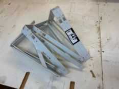 Lot of Approx. (11) Right Angle 16