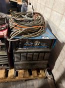 Miller Dimension 452 Welder