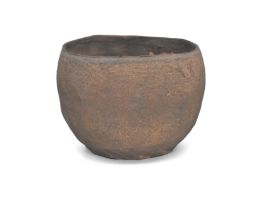 A CHINESE GREY POTTERY CUP WESTERN ZHOU DYNASTY