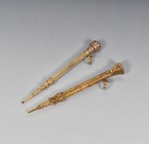A SAMPSON MORDAN & CO. GILT-METAL PROPELLING PENCIL 2ND HALF 19TH CENTURY