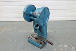 Smart & Brown Type H5 Toggle Press. Throat 5". Daylight 3 1/2".