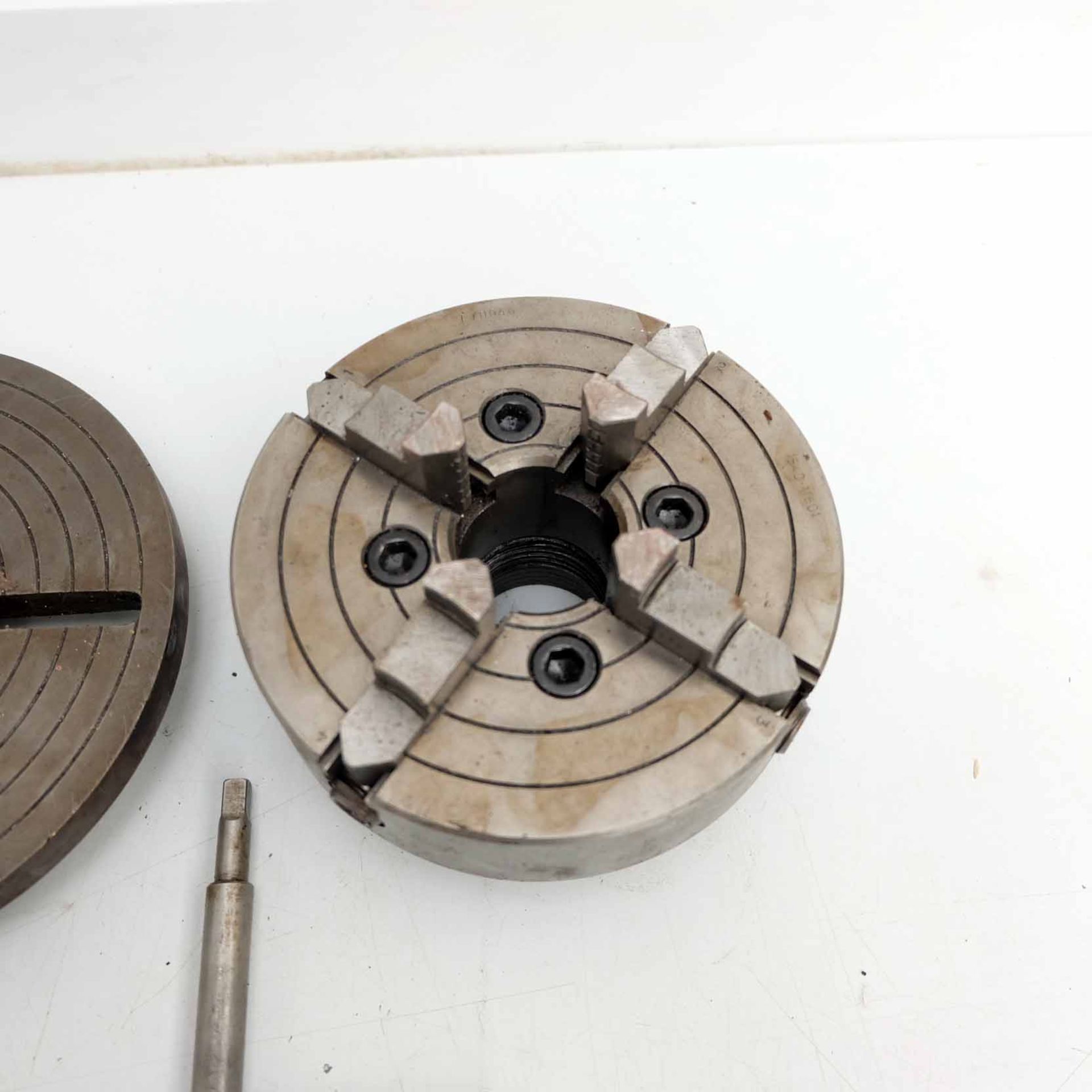 6" Four Jaw Chuck and 7 1/2" Face Plate to Suit Smart & Brown Lathes. Spindle Fitting 1 3/4" x 8 TPI - Image 3 of 6