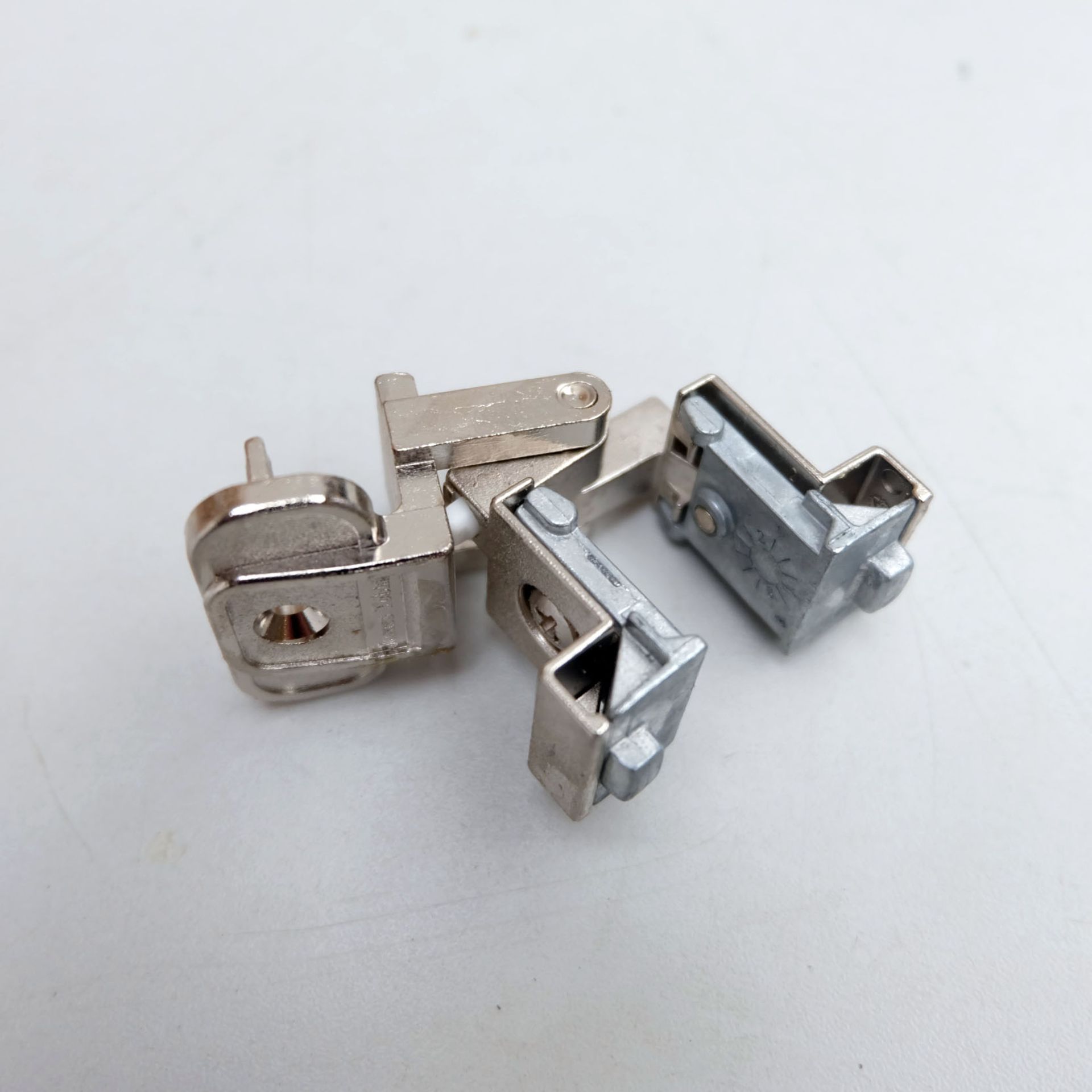 15 x Boxes of GRASS Cabinet / Furniture Fittings. (Some Boxes are Half Full). - Image 7 of 10