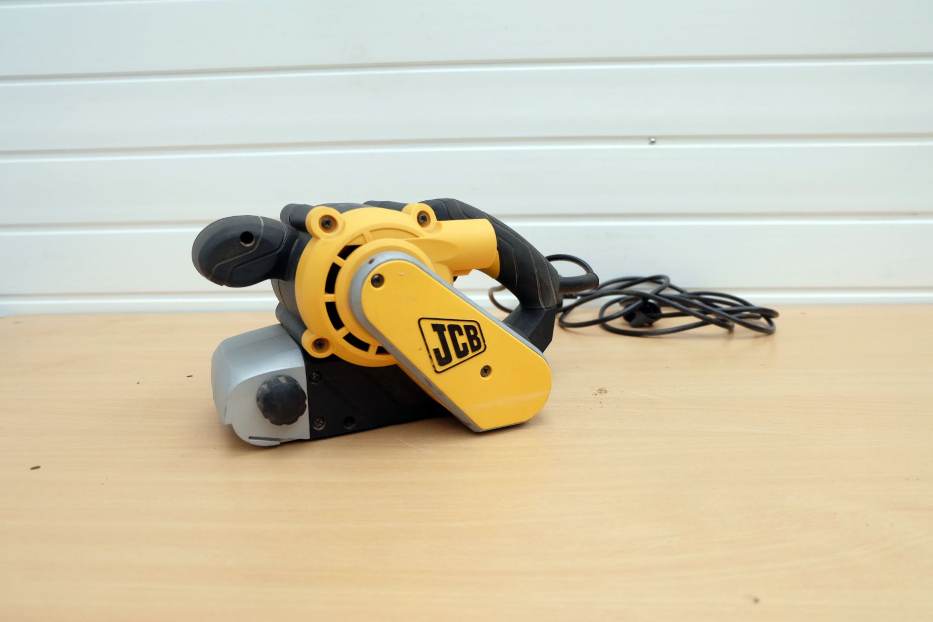 JCB BS900 Belt Sander. 150-320rpm. Single Phase. Power 900W. - Image 6 of 6
