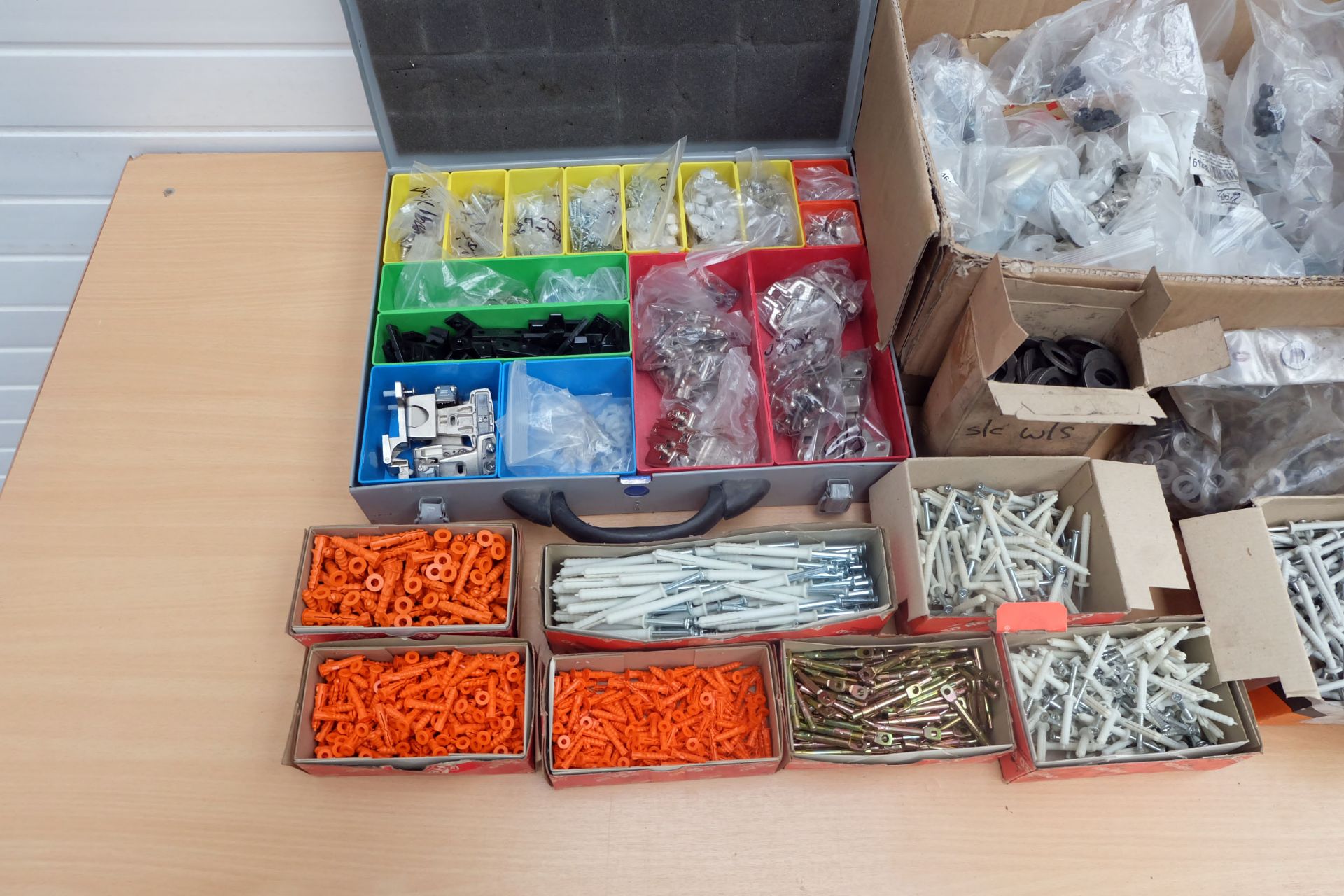Quantity of Screws & Fittings for Doors etc. - Image 3 of 3