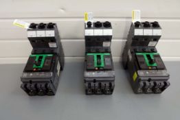 3 x Schneider Electric NSC100-160-250 F/N/H/NA PP41603X Circuit Breaker.