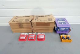 4 x Boxes of Panasonic DR20 Zinc Carbon Batteries & 1 x Box of Duracell Ultra D LR20/MX1300 Batterie