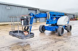 Nifty HR21 Hybrid battery/diesel articulated boom access platform Year: 2015 S/N: 2130073 Recorded