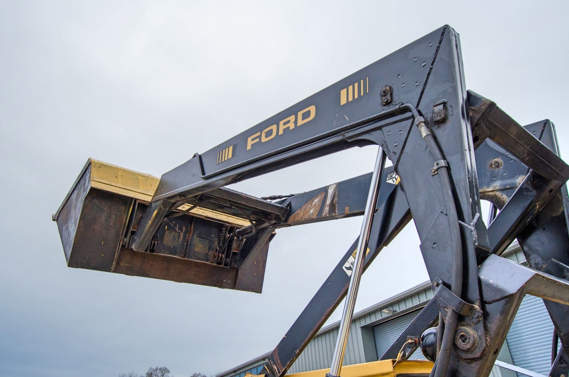 Ford L785 diesel driven skidsteer loader S/N: 763506 Recorded Hours: 5190 - Image 11 of 21