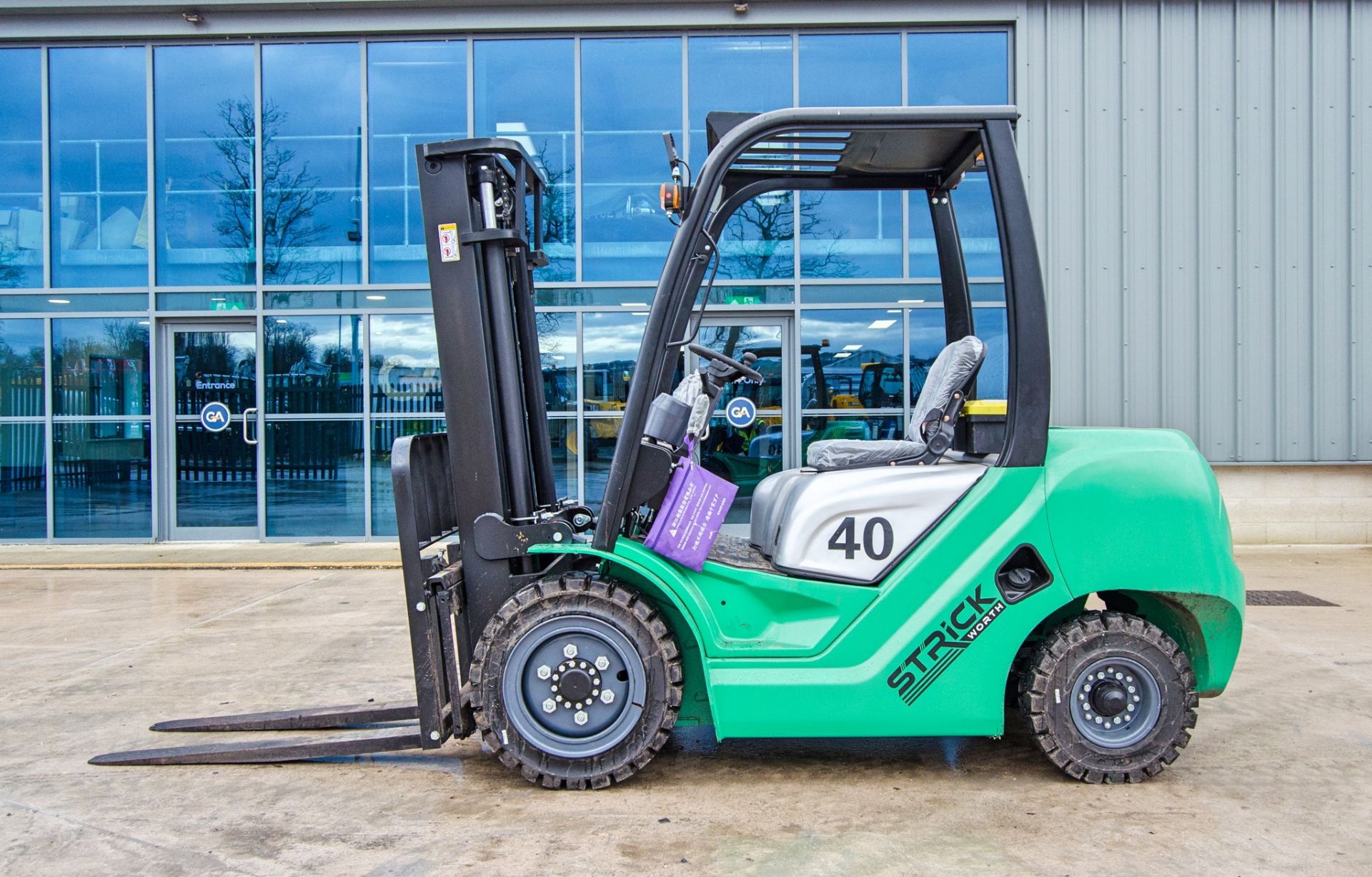 Strickworth SWP-40 4 tonne diesel fork lift truck Date of Manufacture: 2025 S/N: 25021541 Recorded - Image 7 of 23