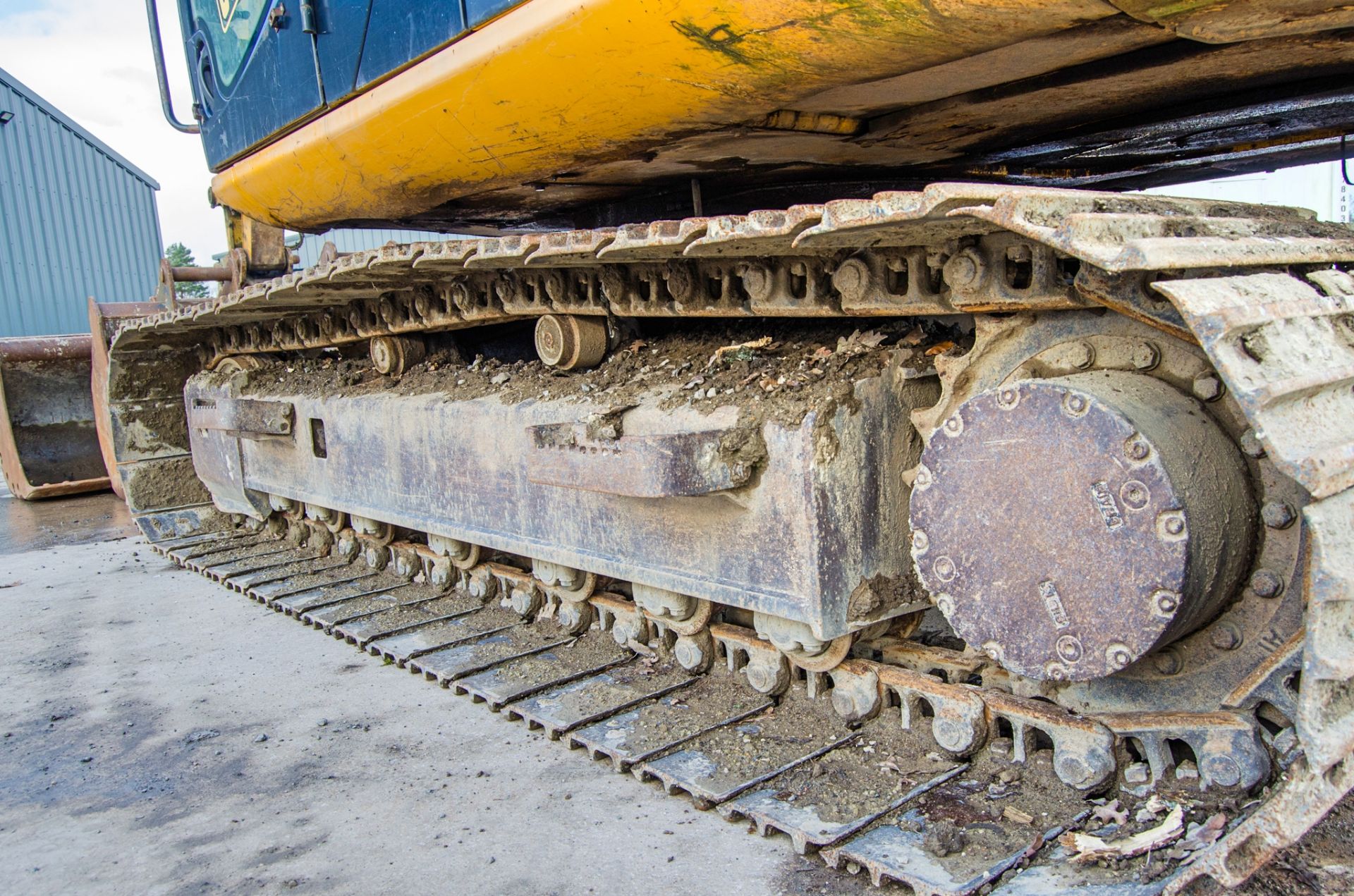 JCB JS130LC 13 tonne steel tracked excavator Year: 2011 S/N: 1535696 Recorded Hours: 10,728 piped, - Image 12 of 30