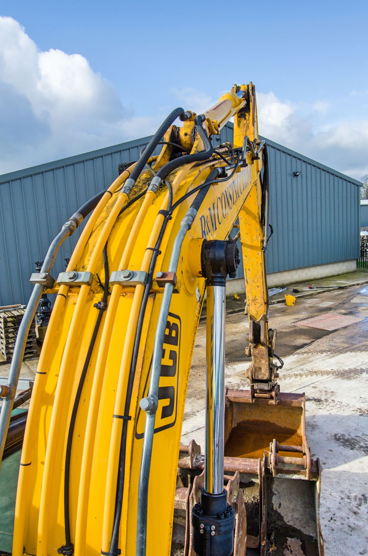 JCB JS130LC 13 tonne steel tracked excavator Year: 2011 S/N: 1535696 Recorded Hours: 10,728 piped, - Image 20 of 30