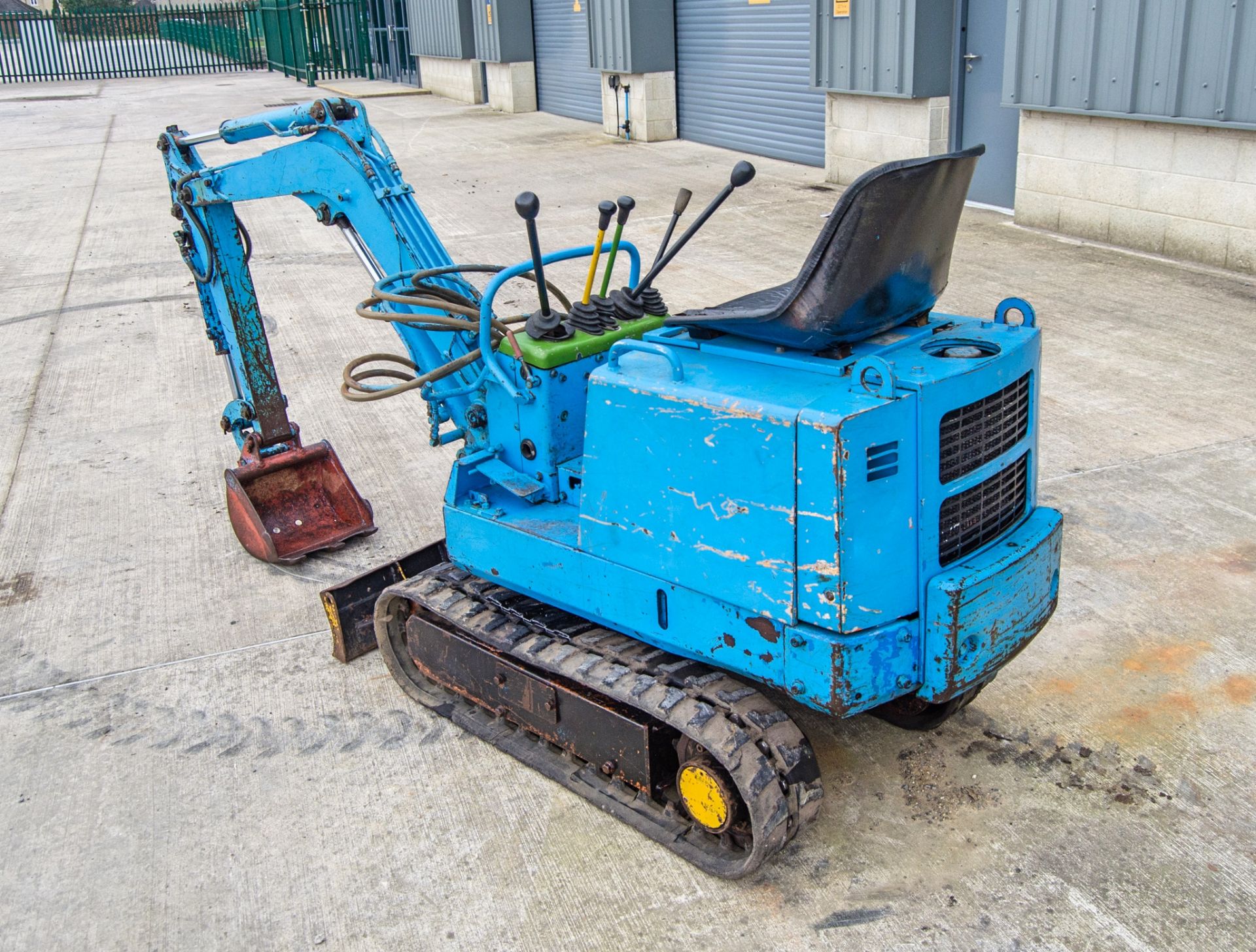 Hokuetsu Industries HM07SG 0.7 tonne rubber tracked micro excavator S/N: 848000078 Recorded Hours: - Image 4 of 24