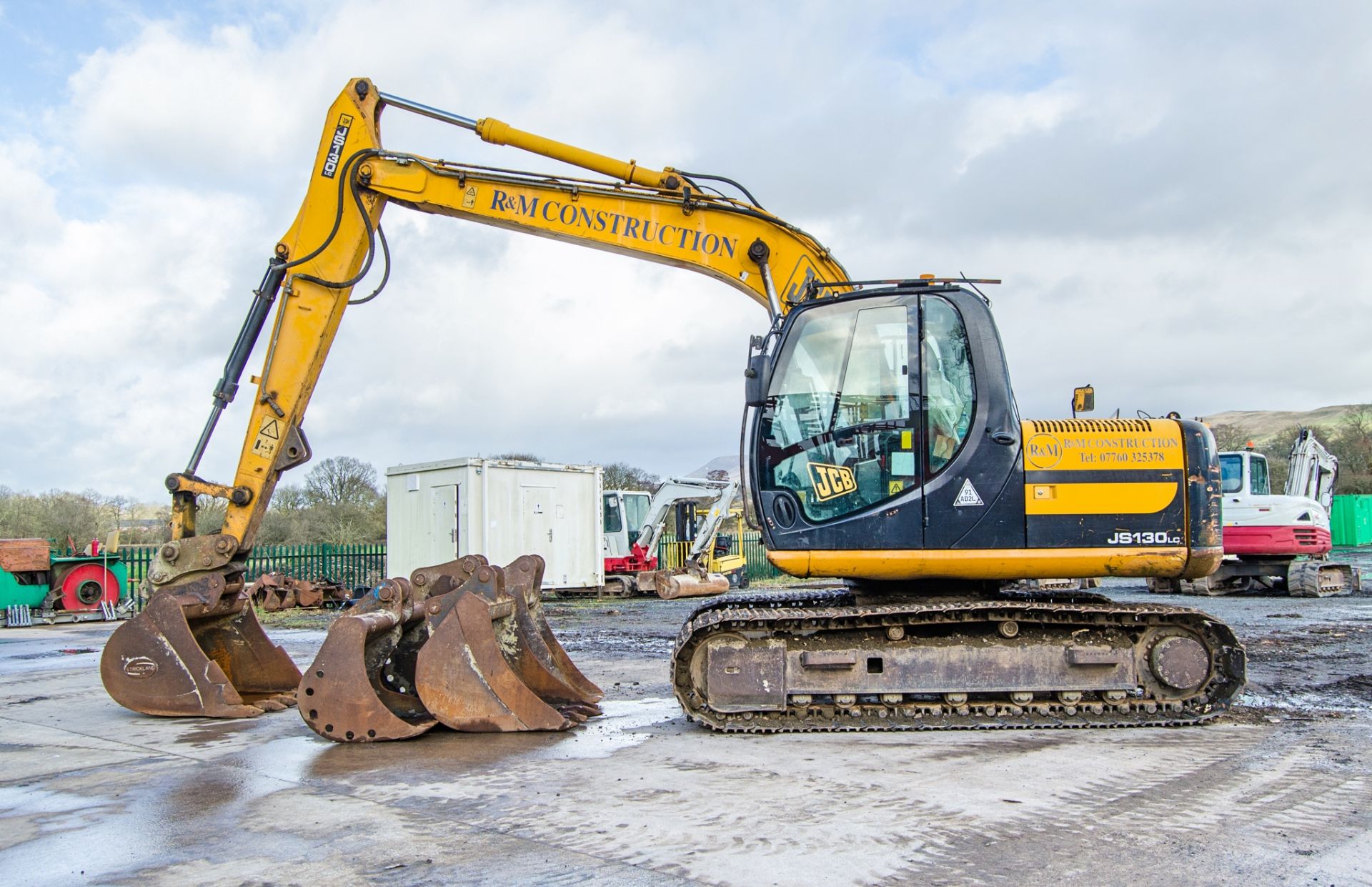 JCB JS130LC 13 tonne steel tracked excavator Year: 2011 S/N: 1535696 Recorded Hours: 10,728 piped, - Image 7 of 30