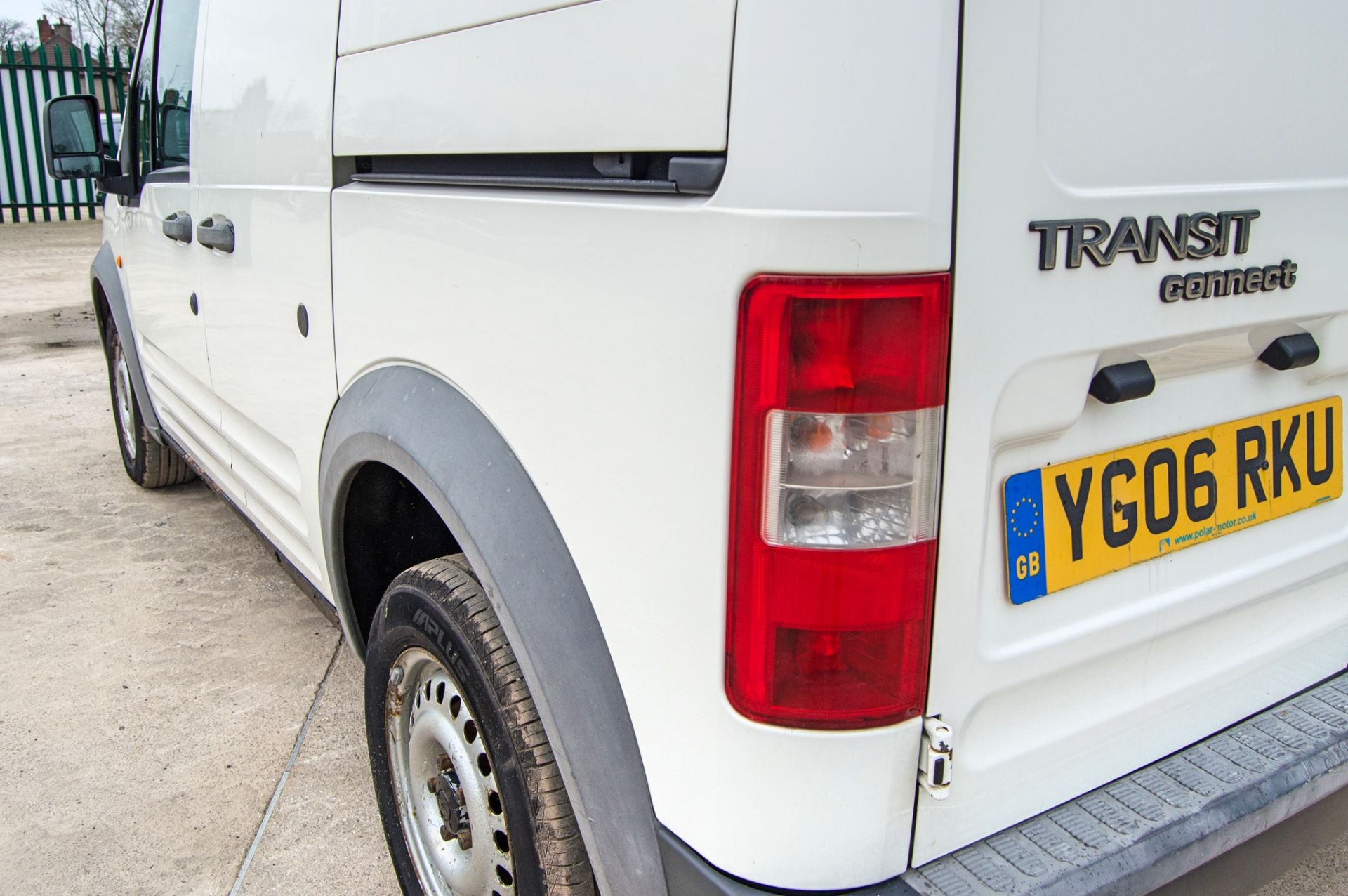 Ford Transit Connect 200D 1753cc diesel 5 speed manual panel van Registration Number: YG06 RKU - Image 12 of 29