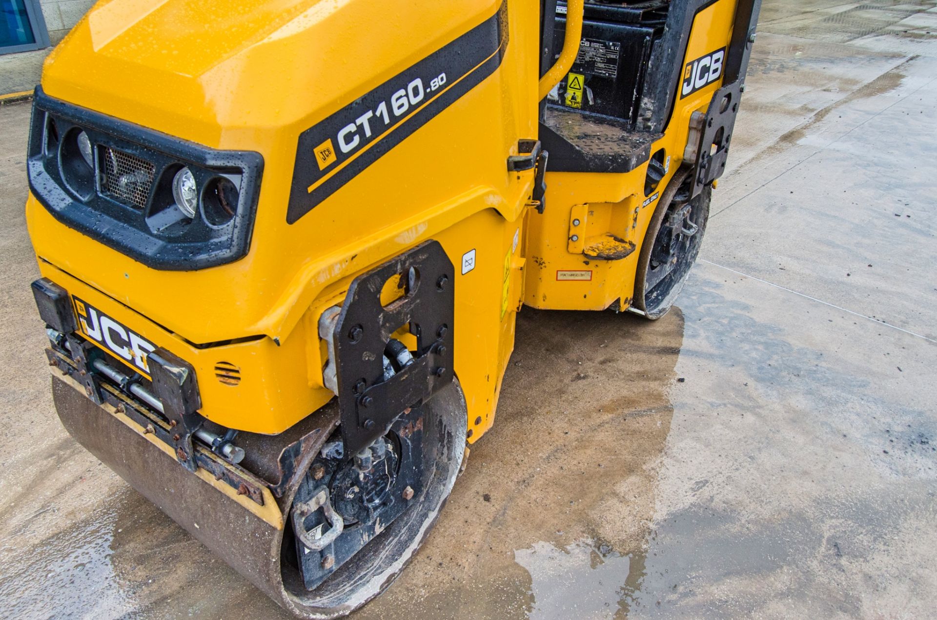 JCB CT160-80 double drum ride on roller Year: 2021 S/N: 3051389 Recorded Hours: 424 8180  c/w - Image 12 of 19