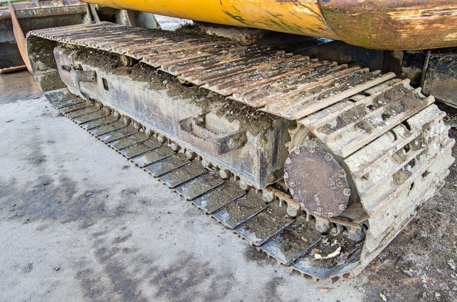 JCB JS130LC 13 tonne steel tracked excavator Year: 2011 S/N: 1535696 Recorded Hours: 10,728 piped, - Image 11 of 30