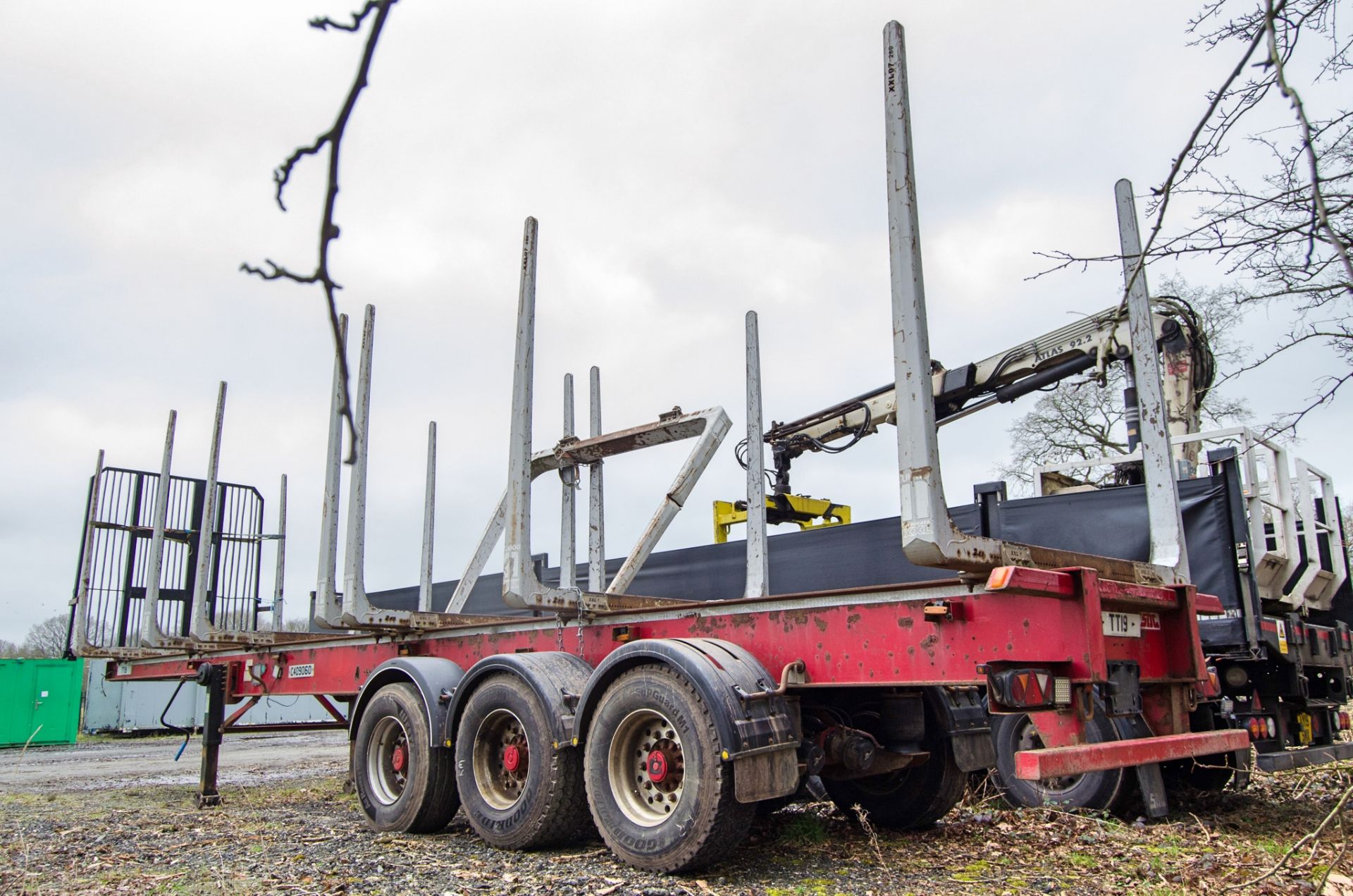 SDC 13.1 metre tri-axle skeletal log trailer Year: 2016 Reg/Ident No: C409060 VIN: SDCSK435300141648 - Image 4 of 17