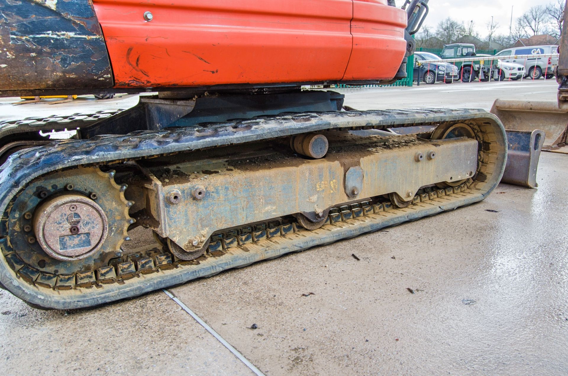 Kubota KX61-3 2.6 tonne rubber tracked excavator Year: 2017 S/N: 83407 Recorded Hours: 2864 blade. - Image 10 of 25