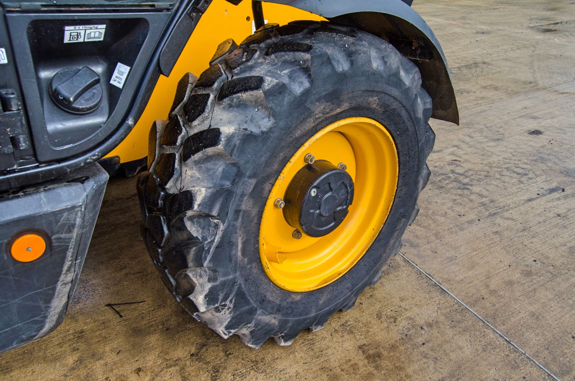 JCB 540-140 Hi-Viz Stage V 14 metre telescopic handler Year: 2021 S/N: 3084895 Recorded Hours: - Image 14 of 26