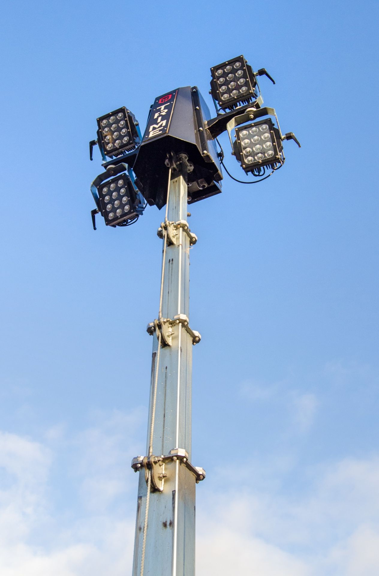Trime X-Solar solar powered 4 head LED fast tow mobile lighting tower Year: 2022 S/N: 560220392 - Image 6 of 7