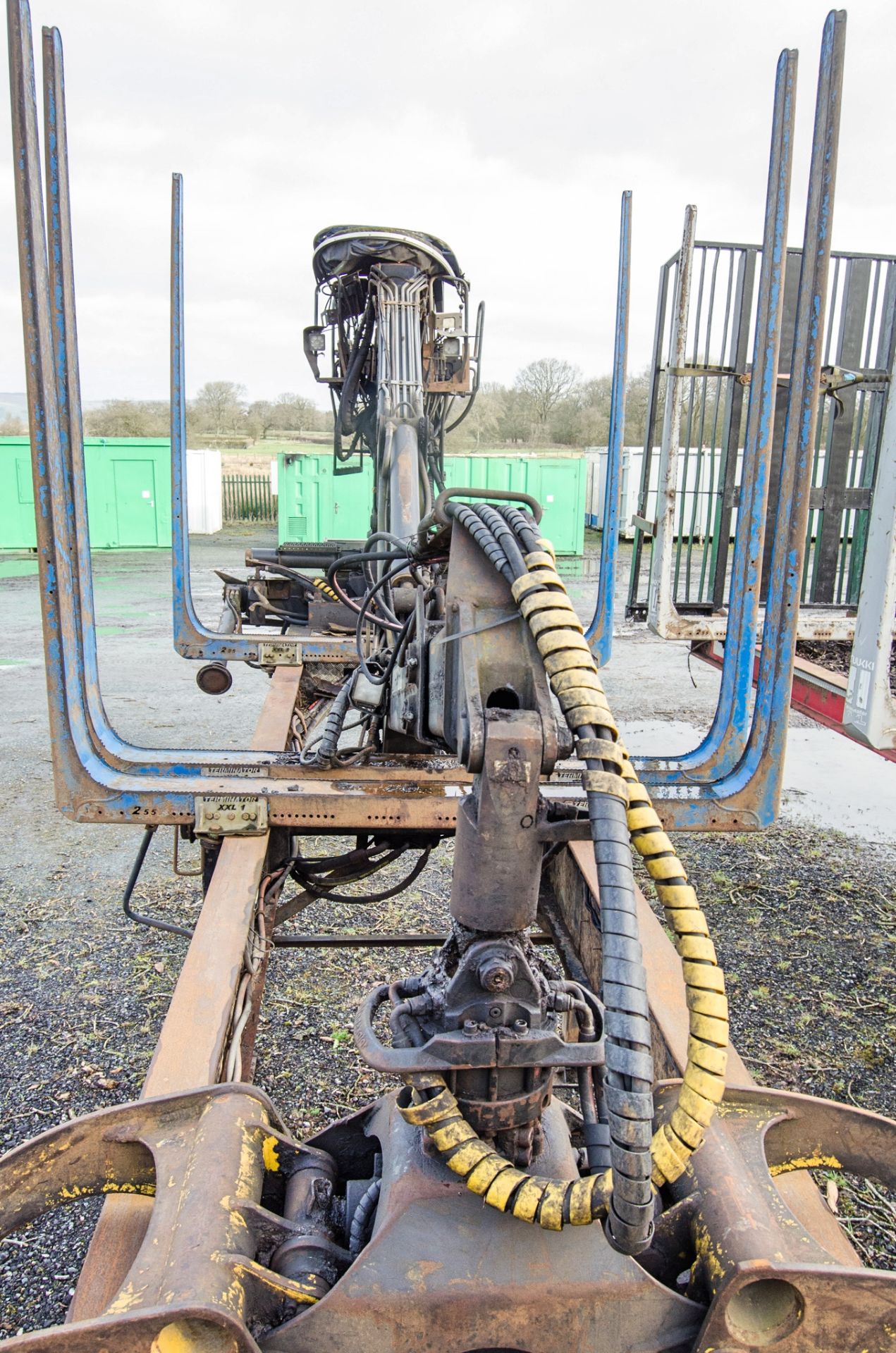 SDC 13 metre tri-axle skeletal log trailer Year: 2016 Reg/Ident: C419634 VIN: SDCK435300141646 MOT - Image 13 of 33