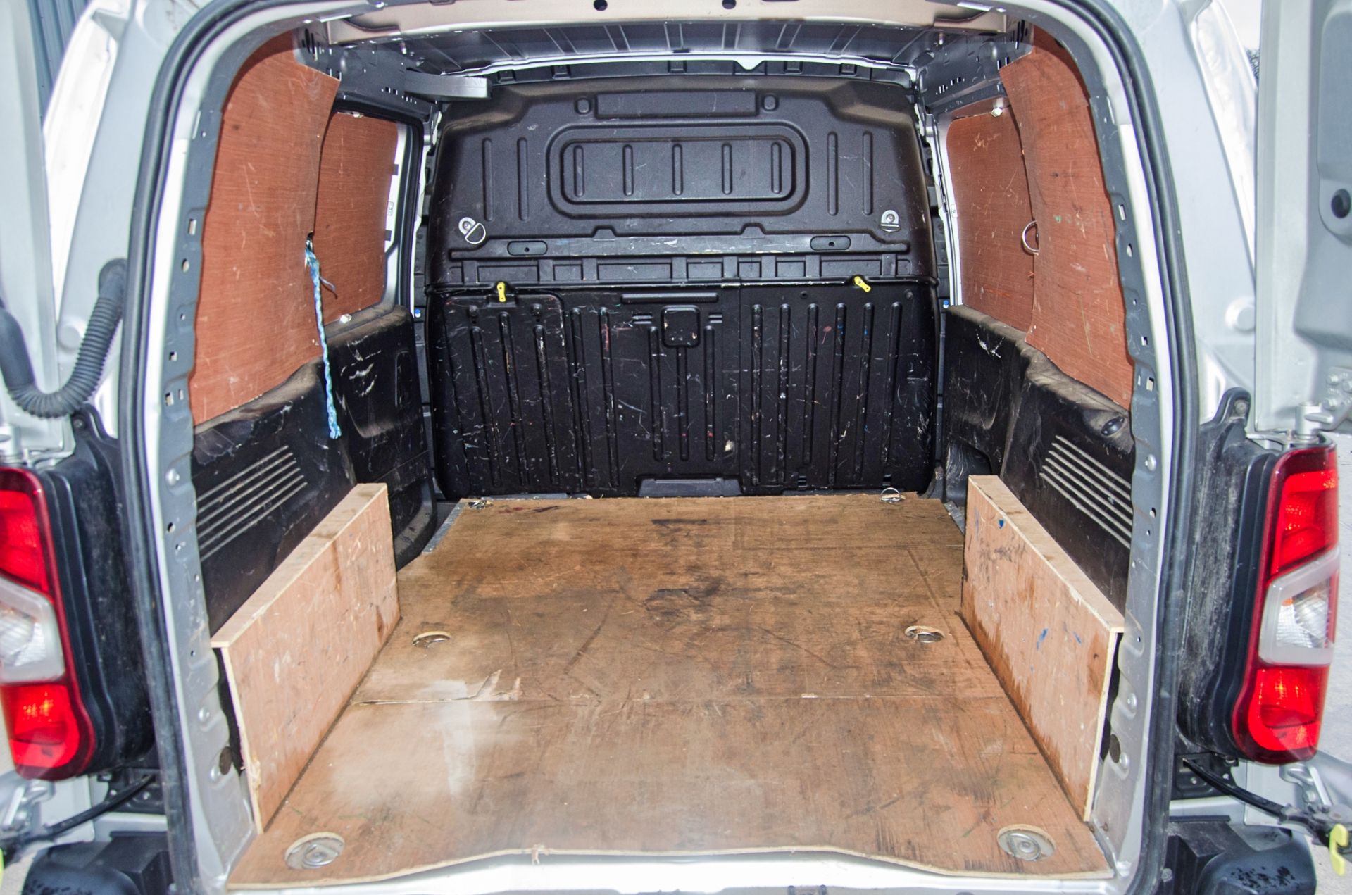 Citroen Berlingo Pro BHDi 1499cc diesel automatic panel van Registration Number: PE71 EOL Date of - Image 28 of 32