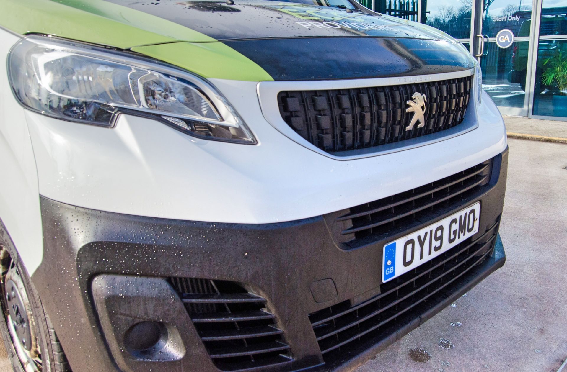 Peugeot Expert Pro Blue HDi 1560cc diesel 6 speed manual panel van Registration Number: OY19 GMO - Image 13 of 33