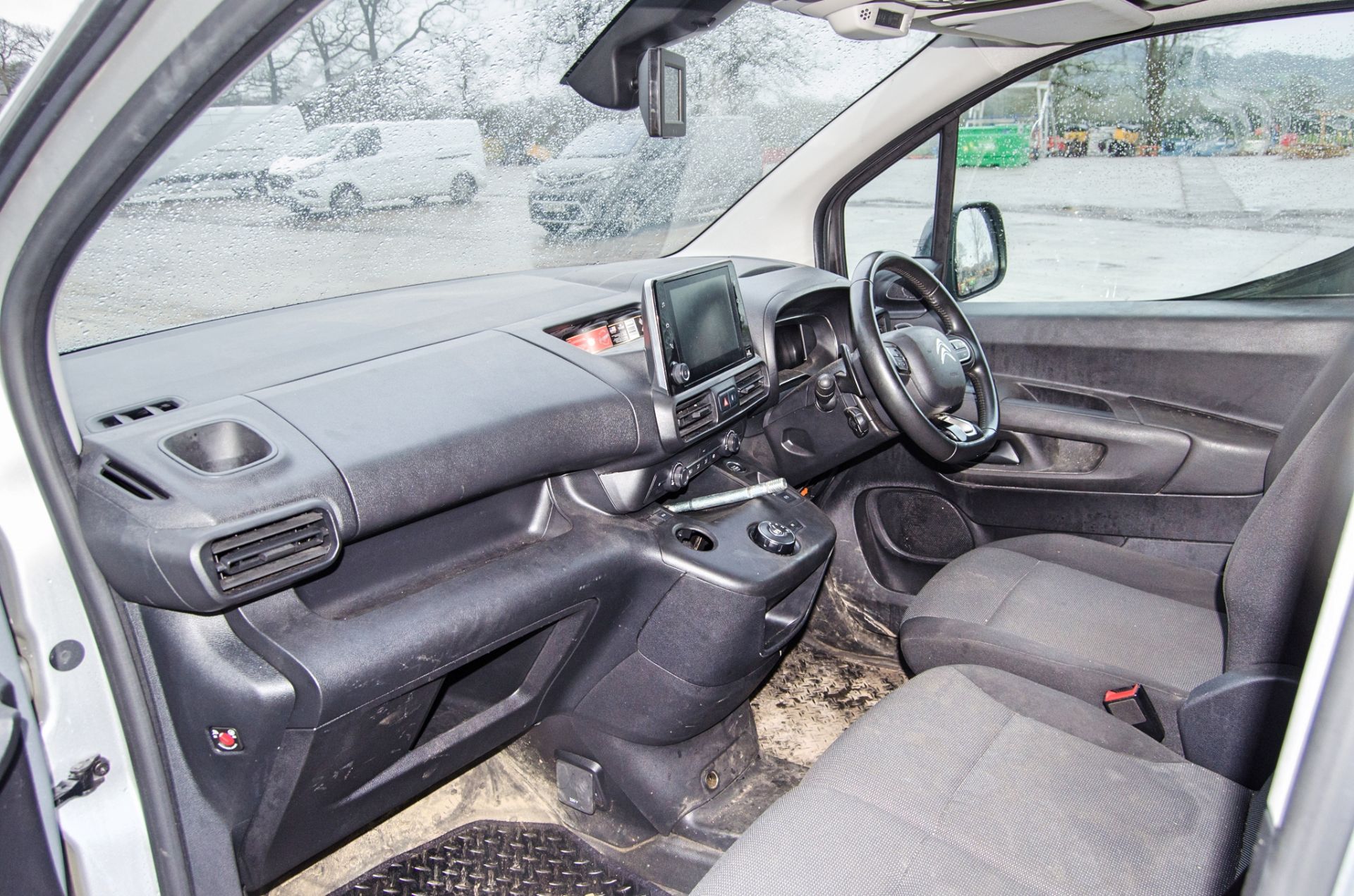 Citroen Berlingo Pro BHDi 1499cc diesel automatic panel van Registration Number: PE71 EOL Date of - Image 19 of 32