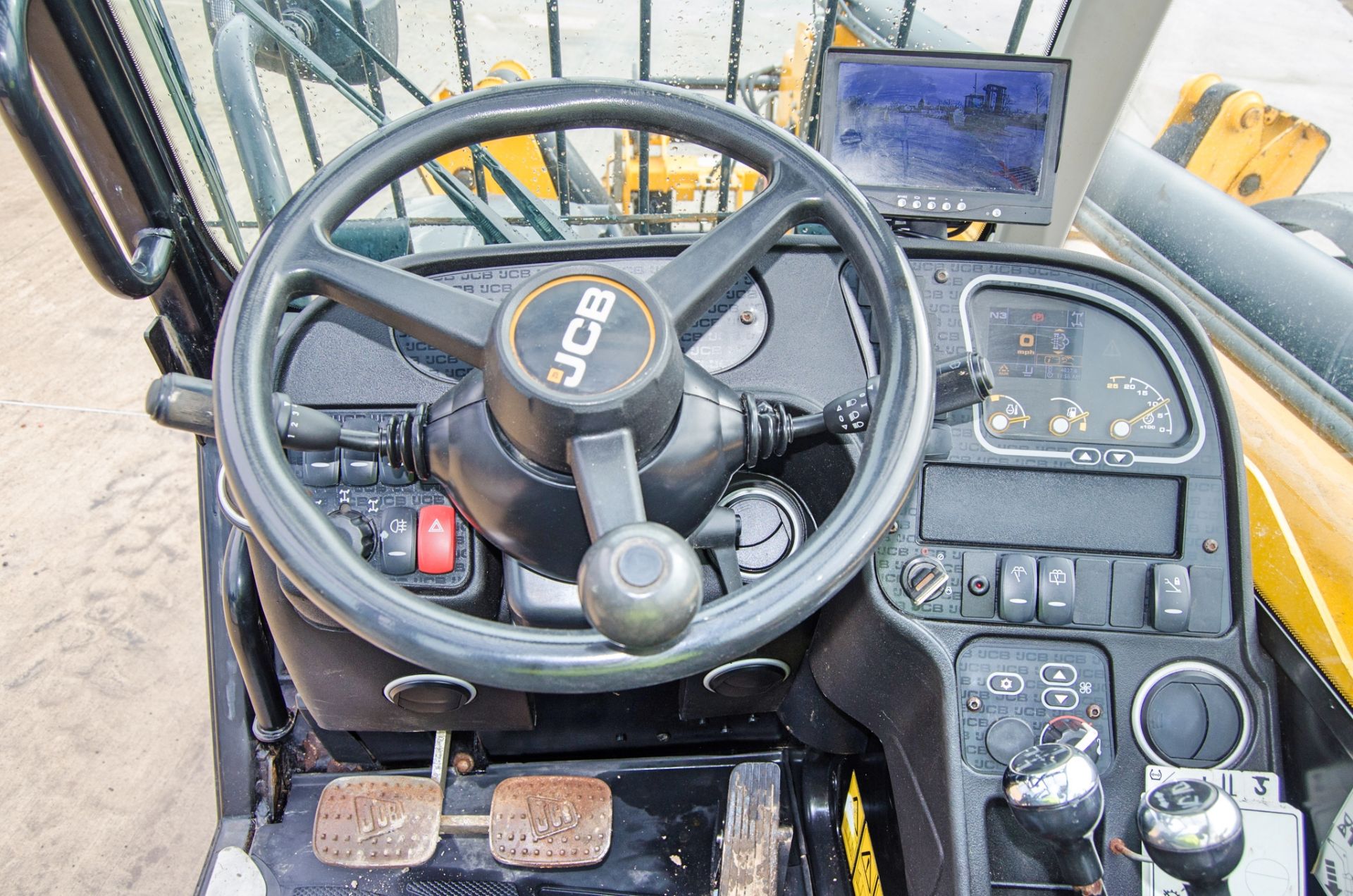 JCB 540-140 Hi-Viz Stage V 14 metre telescopic handler Year: 2021 S/N: 3084895 Recorded Hours: - Image 20 of 26