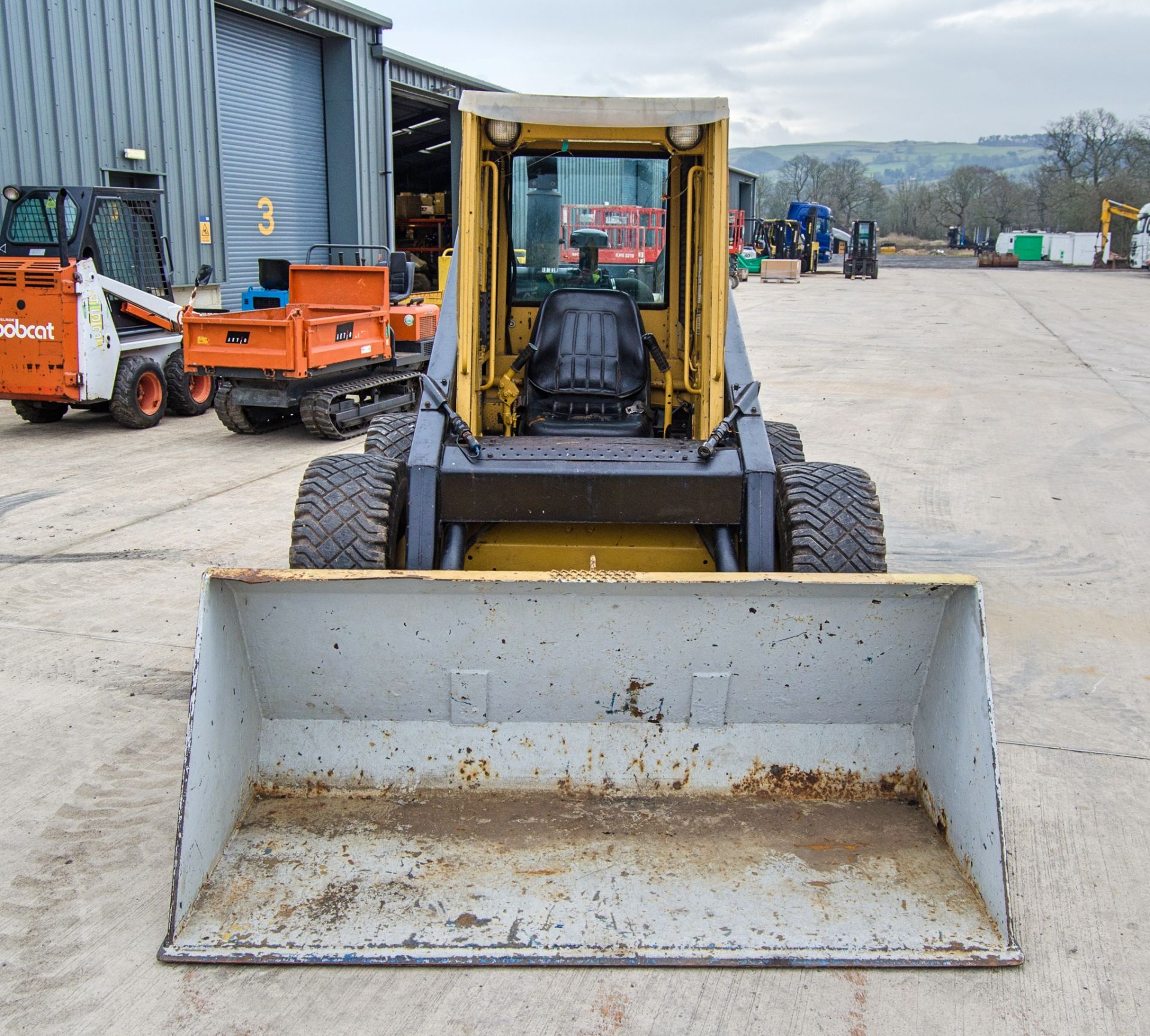 Ford L785 diesel driven skidsteer loader S/N: 763506 Recorded Hours: 5190 - Image 5 of 21