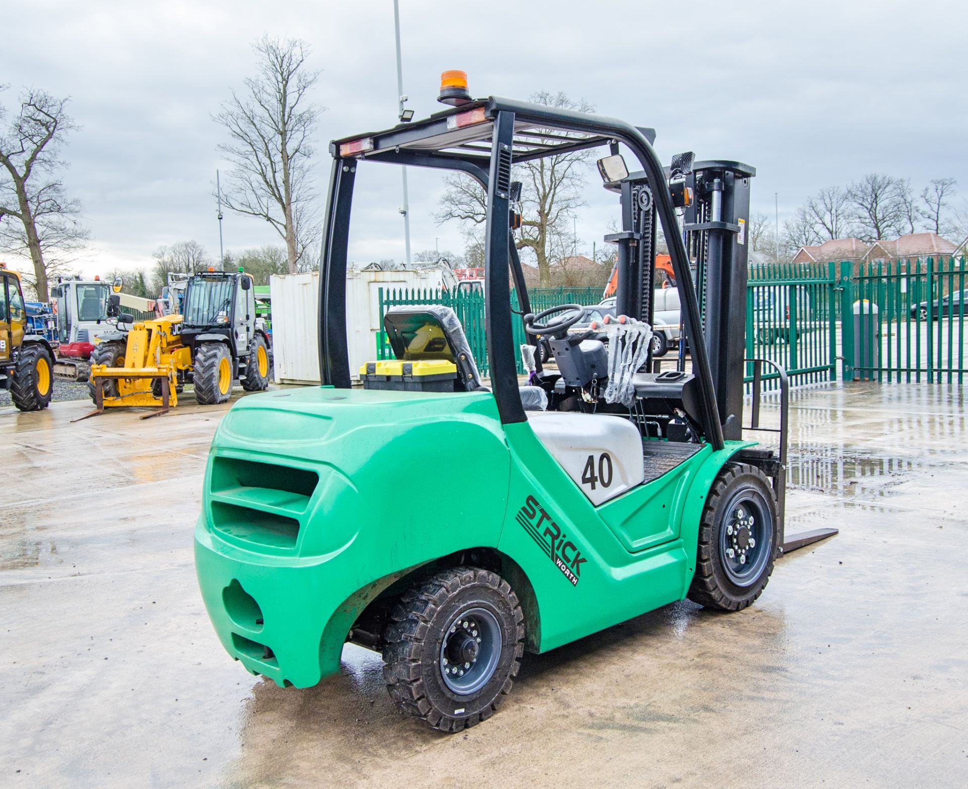 Strickworth SWP-40 4 tonne diesel fork lift truck Date of Manufacture: 2025 S/N: 25021541 Recorded - Image 3 of 23