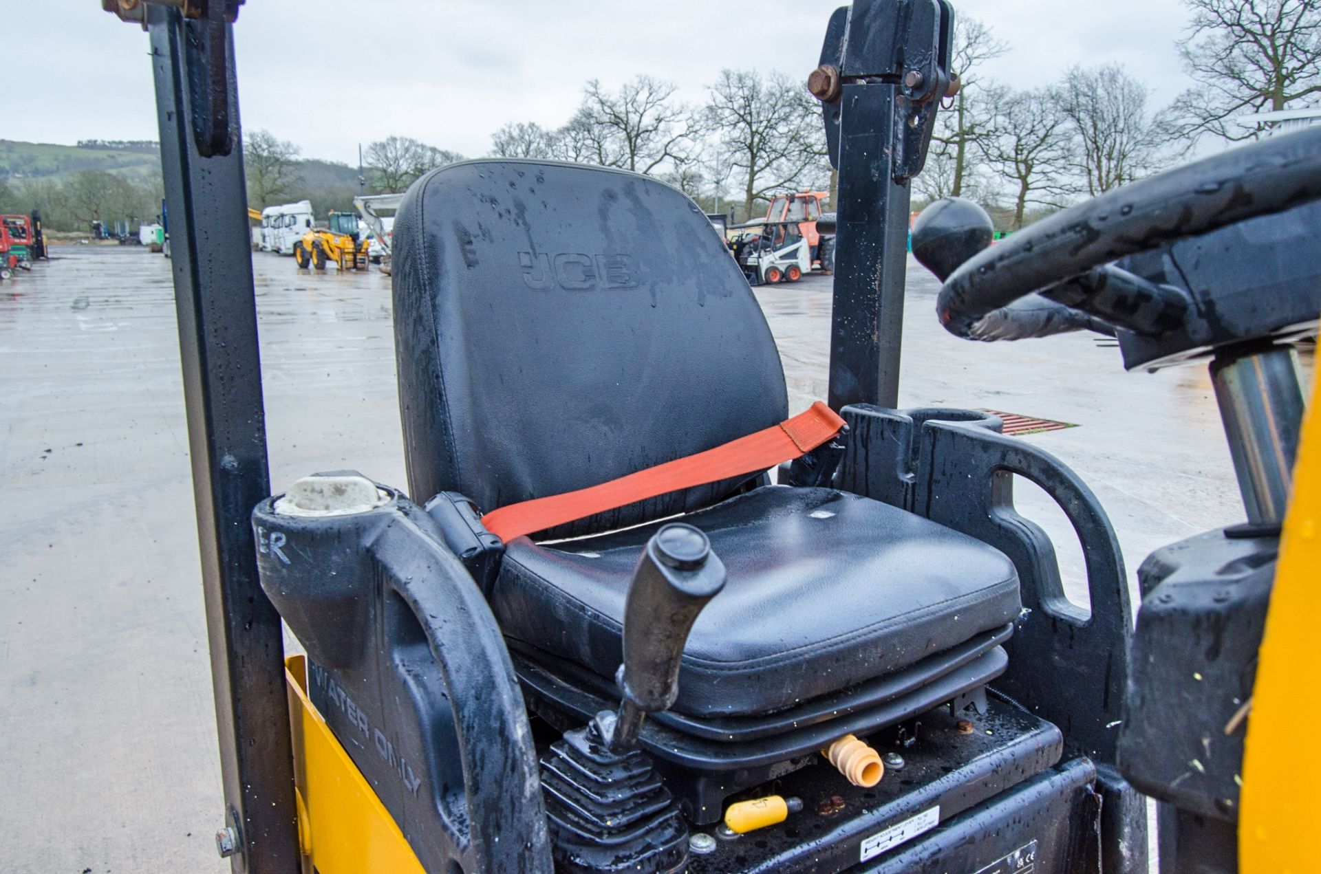 JCB CT160-80 double drum ride on roller Year: 2021 S/N: 3051389 Recorded Hours: 424 8180  c/w - Image 14 of 19