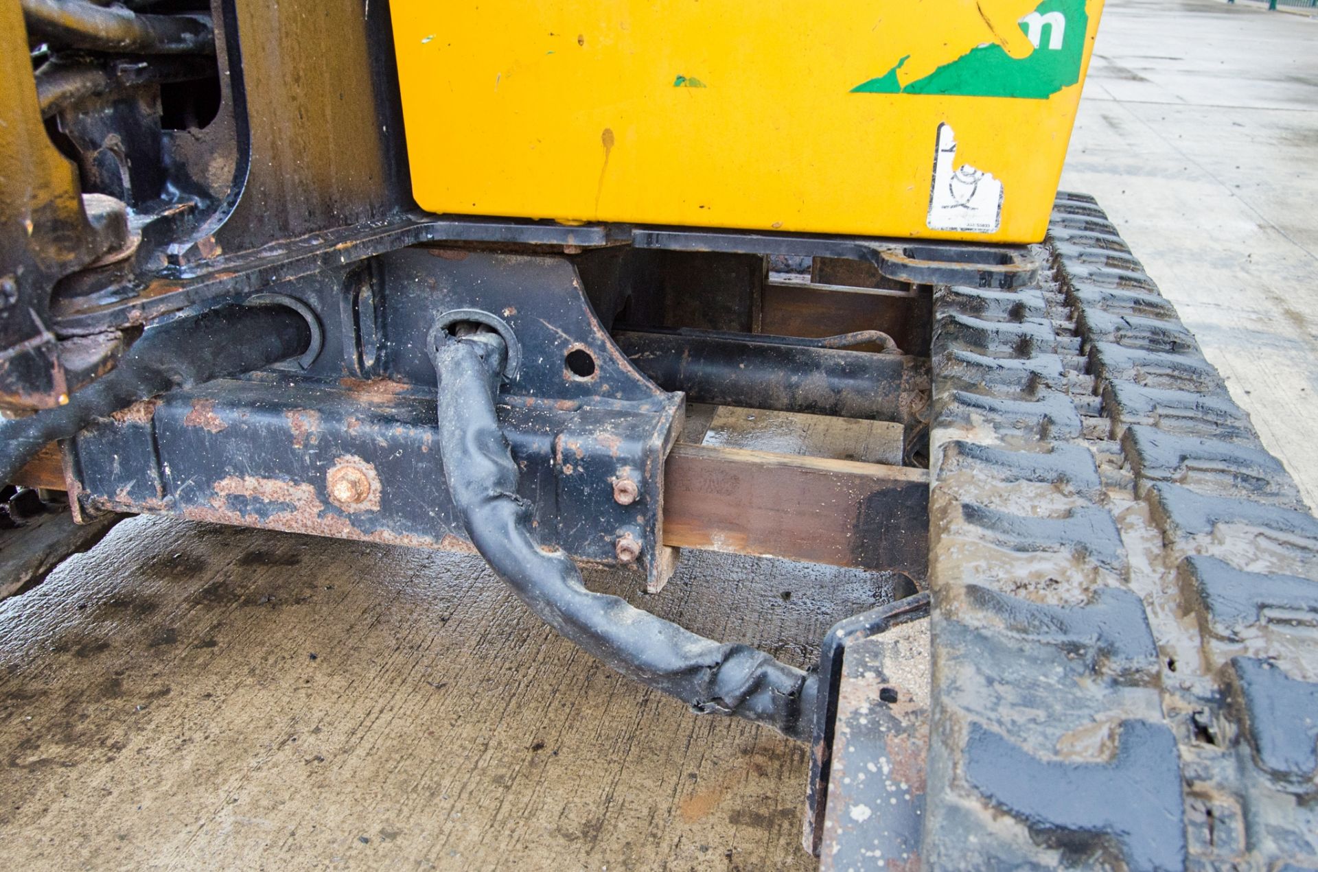 JCB 16C-1 1.6 tonne rubber tracked mini excavator Year: 2018 S/N: 2492810 Recorded Hours: 174 blade, - Image 19 of 26