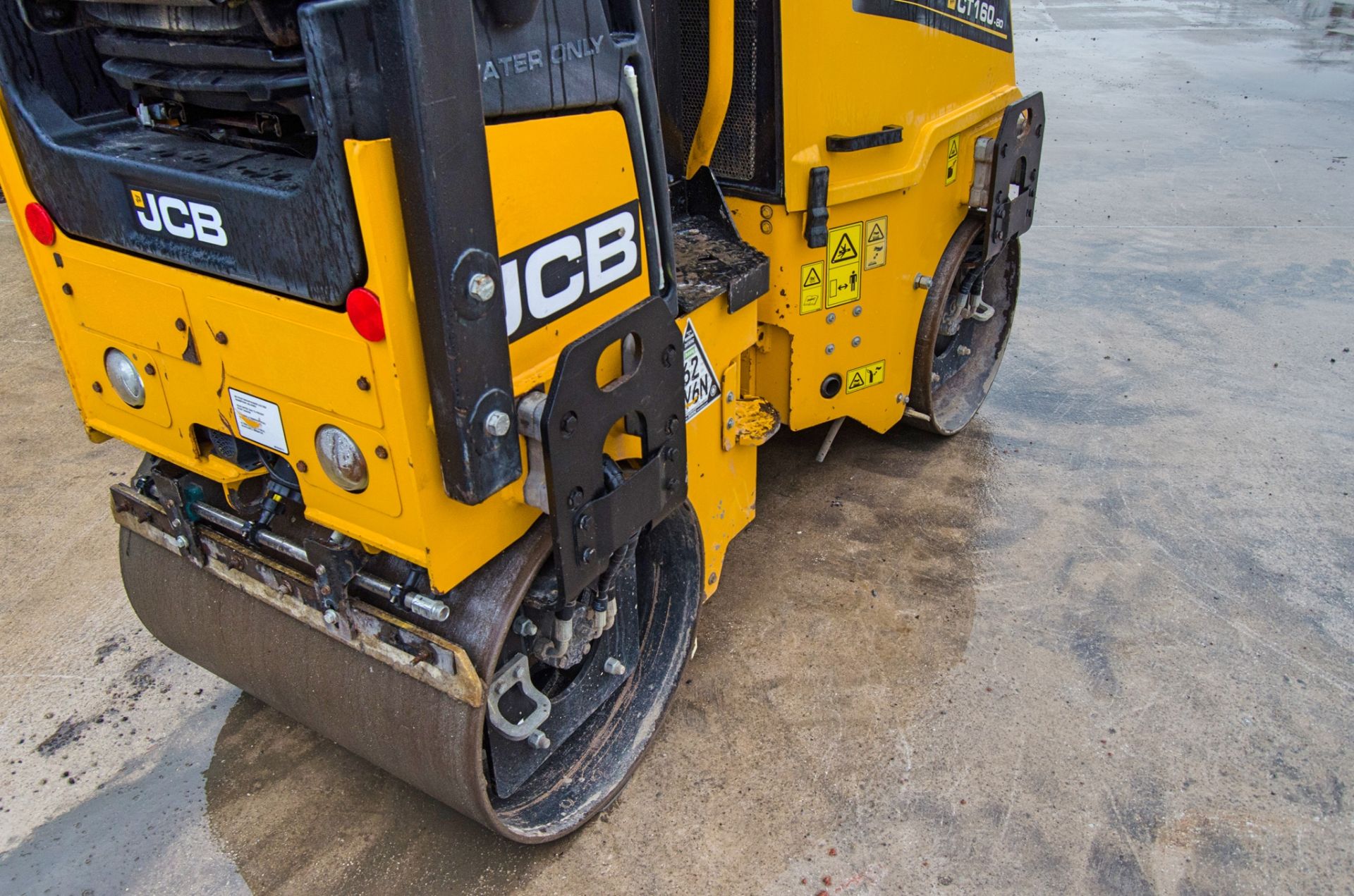 JCB CT160-80 double drum ride on roller Year: 2021 S/N: 2899274 Recorded Hours: 204 7798  c/w - Image 10 of 19