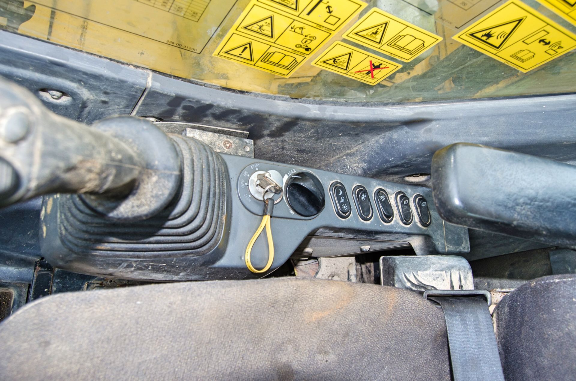 Komatsu PC138US-10 13 tonne steel tracked excavator Year: 2015 S/N: 43089 Recorded Hours: 6091 - Image 23 of 27