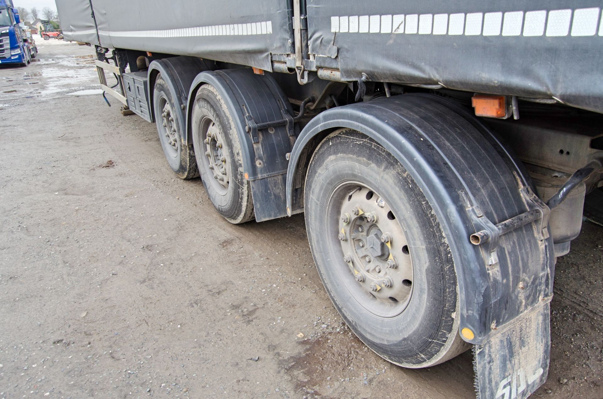 SDC 12.9 metre tri-axle brick & block trailer Year: 2014 Registration Ident: C360823 VIN: - Image 23 of 27