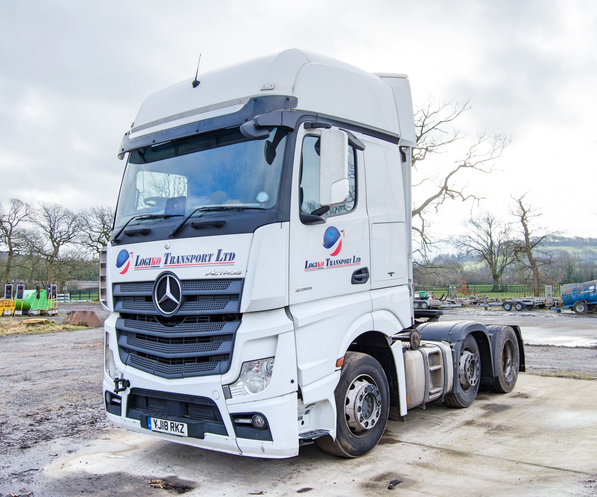 Mercedes Benz 2551 6x2 12,809cc diesel automatic tractor unit Registration Number: YJ18 RKZ Date