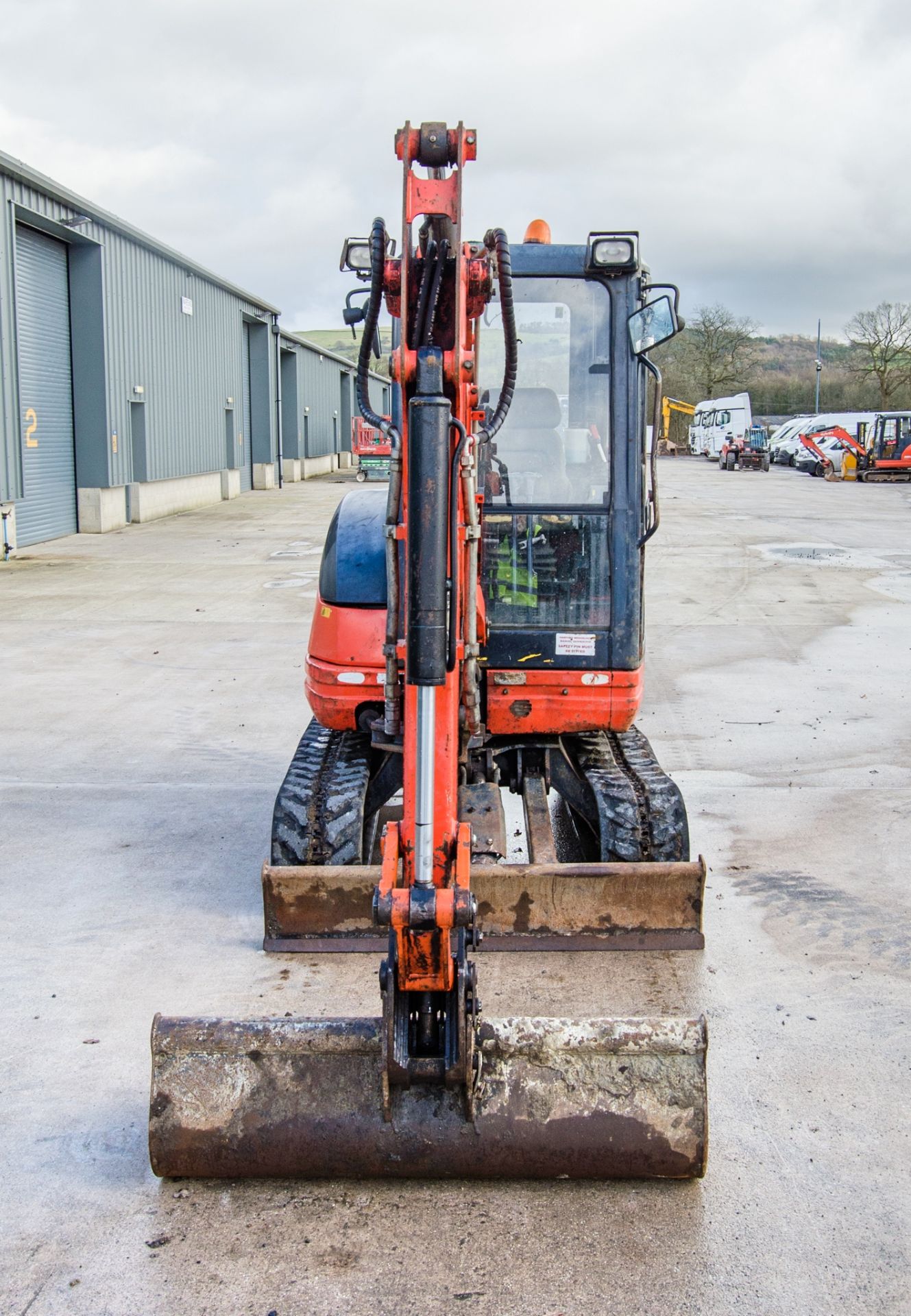 Kubota KX61-3 2.6 tonne rubber tracked excavator Year: 2015 S/N: 81783 Recorded Hours: 3857 blade. - Image 5 of 24