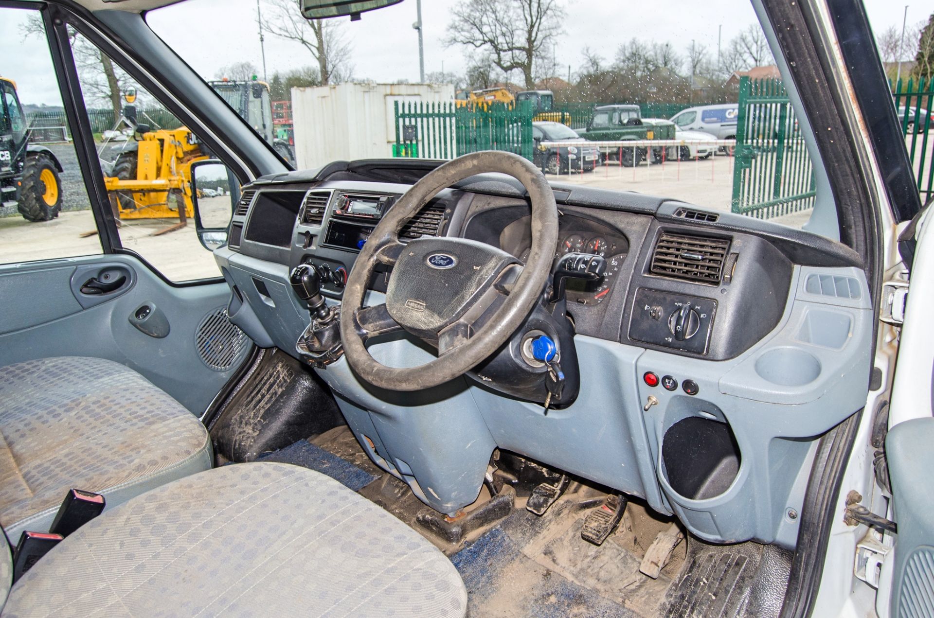 Ford Transit 115 T350M 2402cc diesel 6 speed manual tipper Registration Number: BG61 JMV Date of - Image 22 of 33