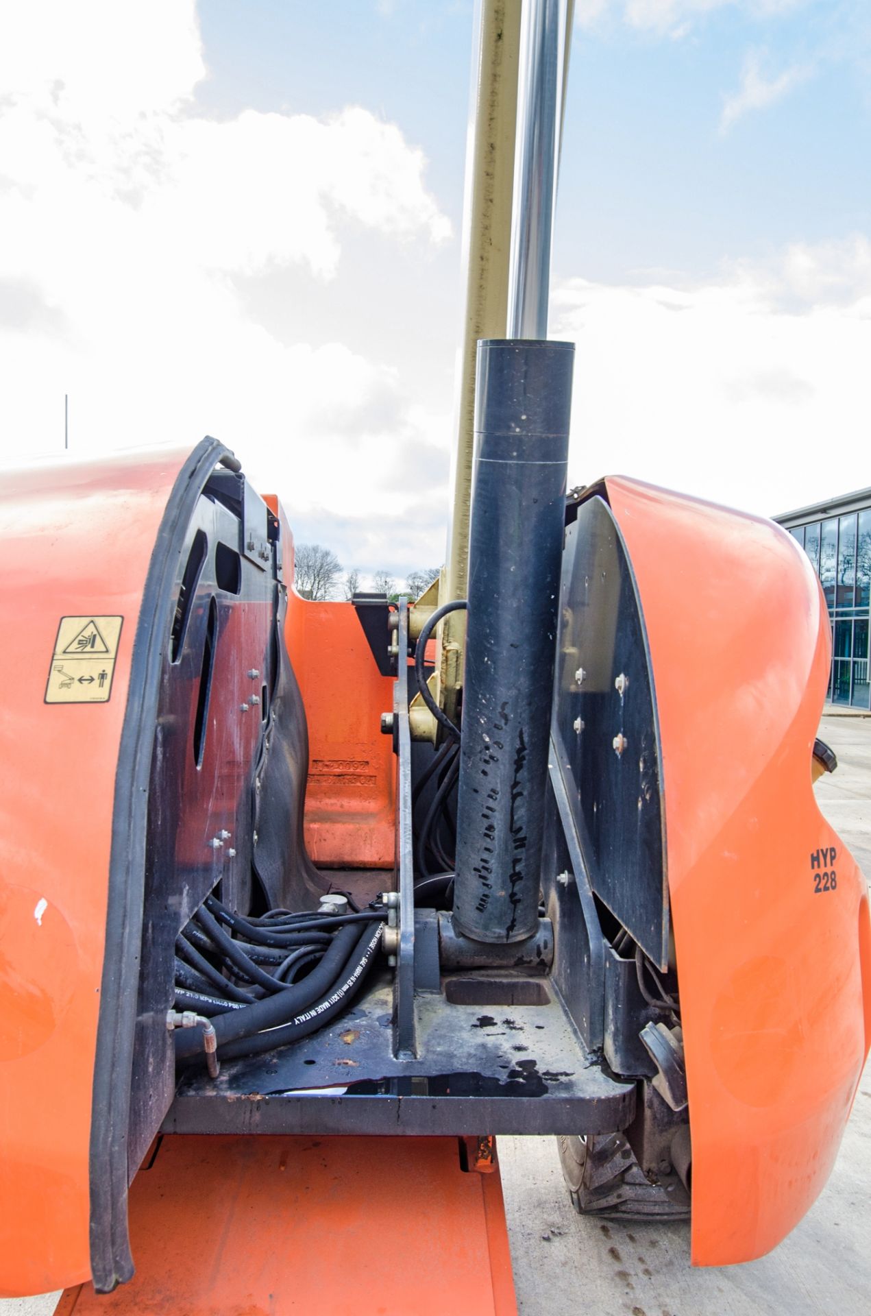 JLG 450AJ Series II diesel driven articulated boom access platform Year: 2012 S/N: E300000325 - Image 13 of 19