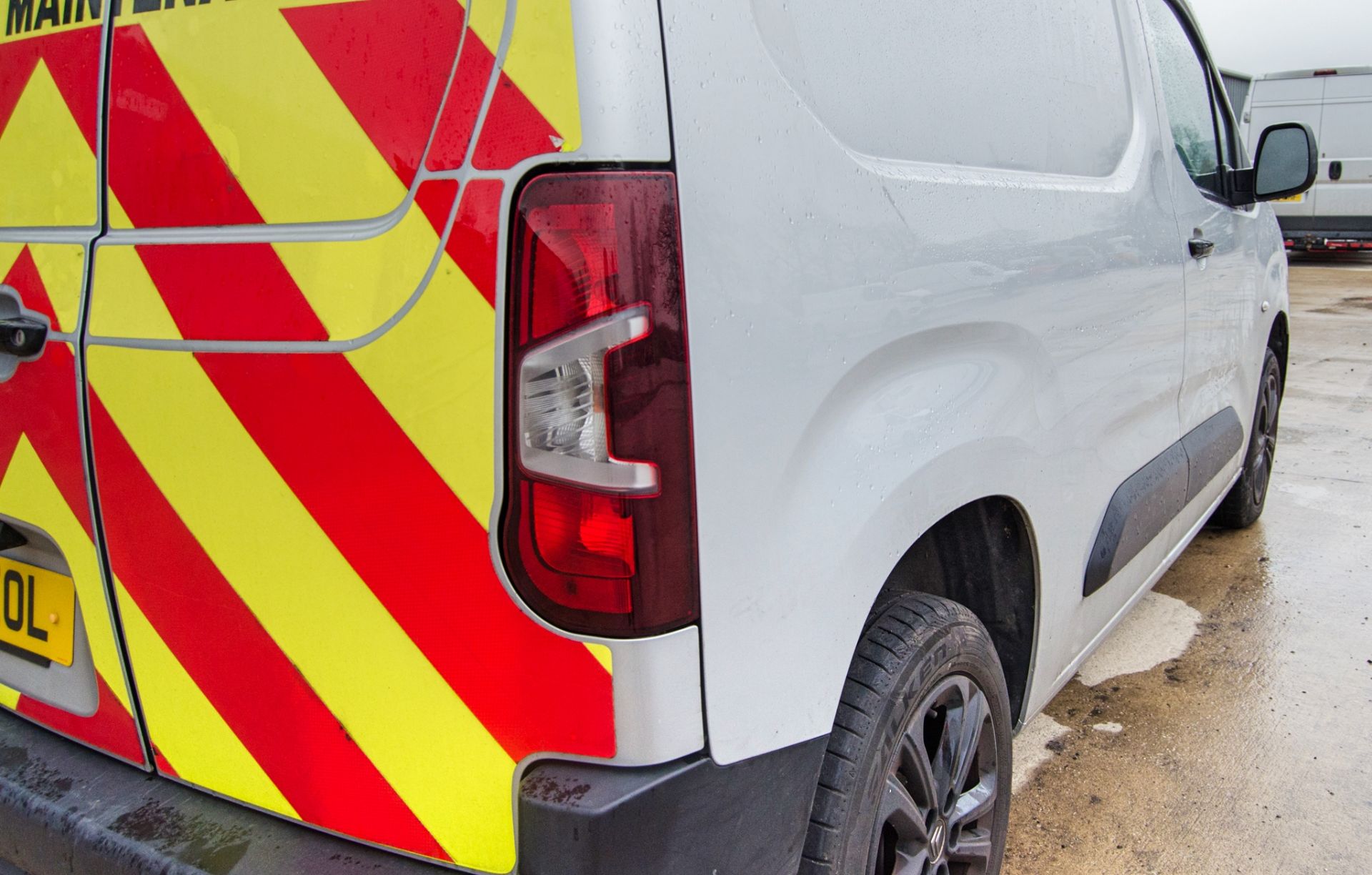 Citroen Berlingo Pro BHDi 1499cc diesel automatic panel van Registration Number: PE71 EOL Date of - Image 11 of 32