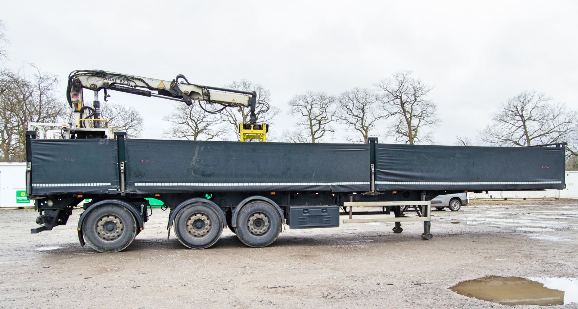 SDC 12.9 metre tri-axle brick & block trailer Year: 2014 Registration Ident: C360823 VIN: - Image 8 of 27