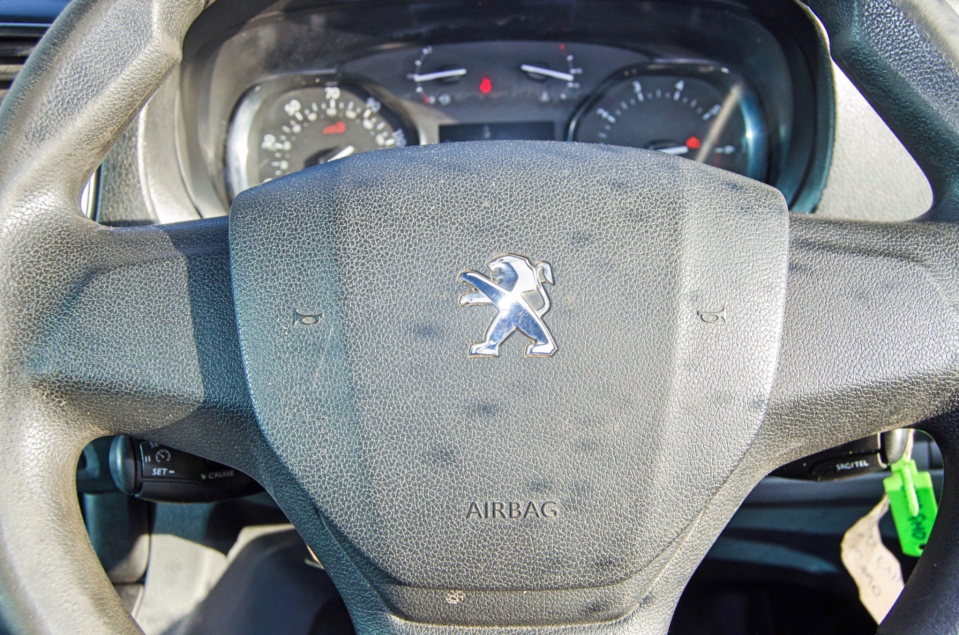 Peugeot Expert Pro Blue HDi 1560cc diesel 6 speed manual panel van Registration Number: OY19 GMO - Image 26 of 33