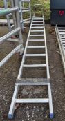 Clow aluminium roofing ladder A1333321