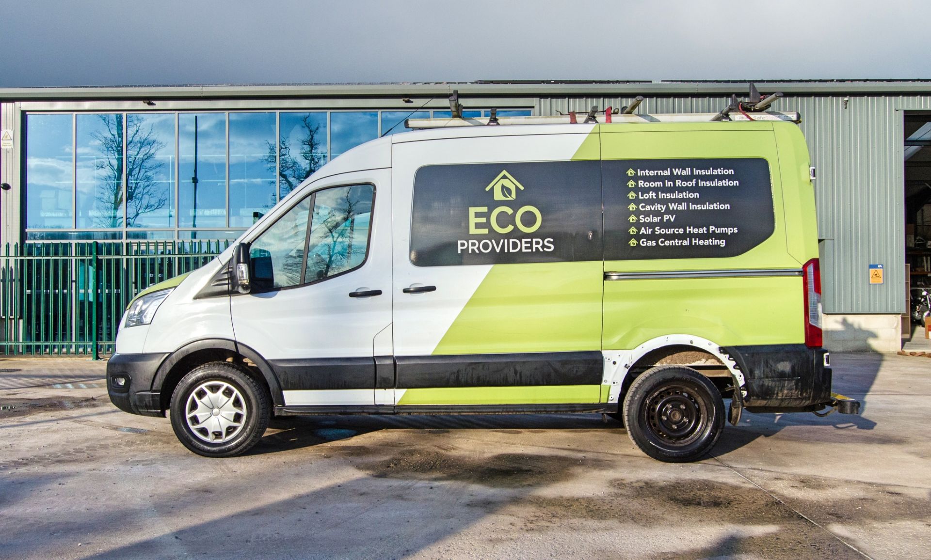 Ford Transit 350 Trend Ecoblue 1995cc diesel 6 speed manual panel van Registration Number: YR70 - Image 7 of 32