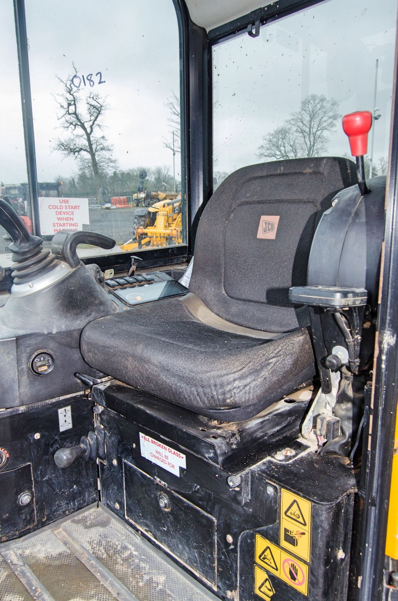 JCB 16C-1 1.6 tonne rubber tracked mini excavator Year: 2018 S/N: 2492810 Recorded Hours: 174 blade, - Image 21 of 26