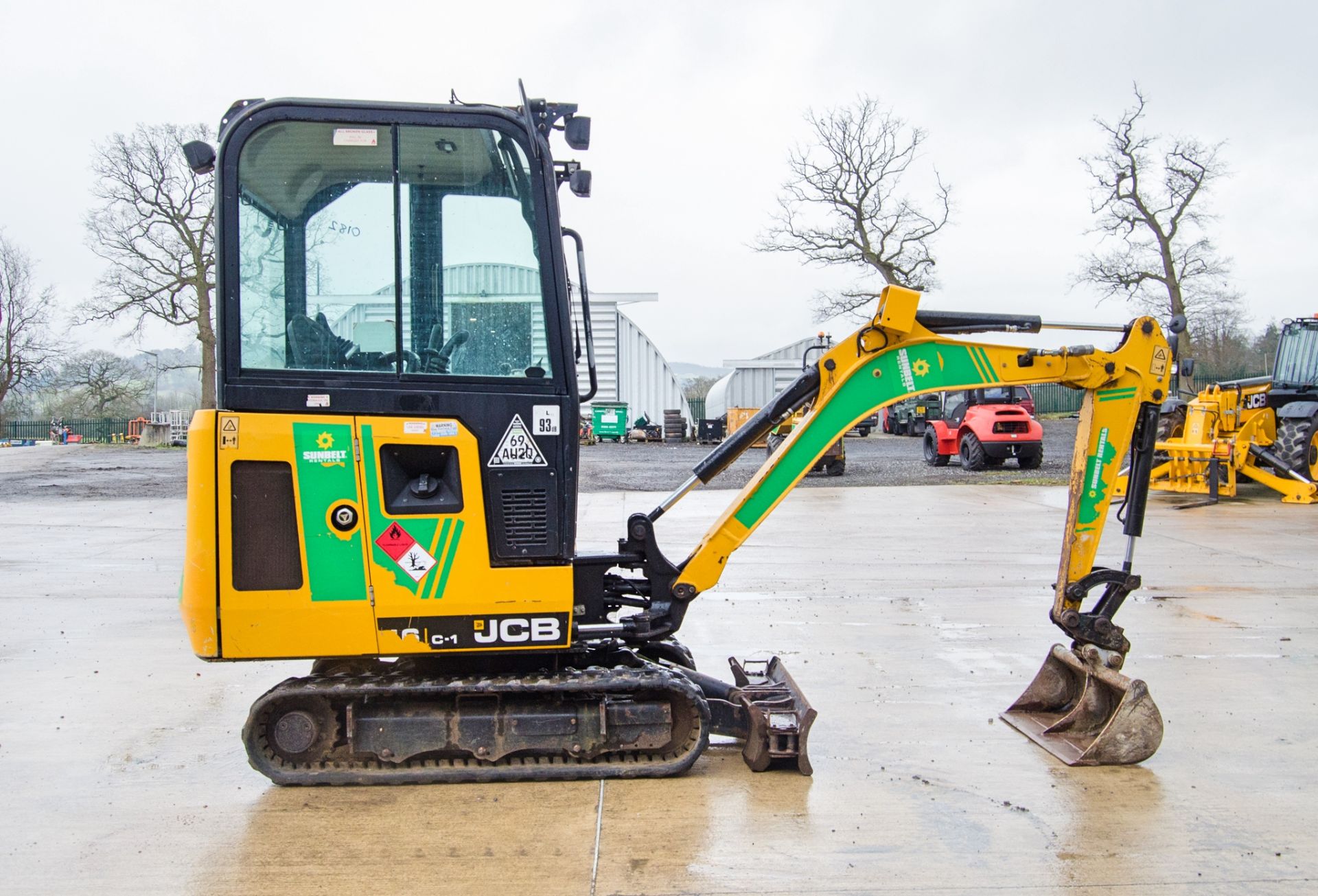 JCB 16C-1 1.6 tonne rubber tracked mini excavator Year: 2018 S/N: 2492810 Recorded Hours: 174 blade, - Image 8 of 26