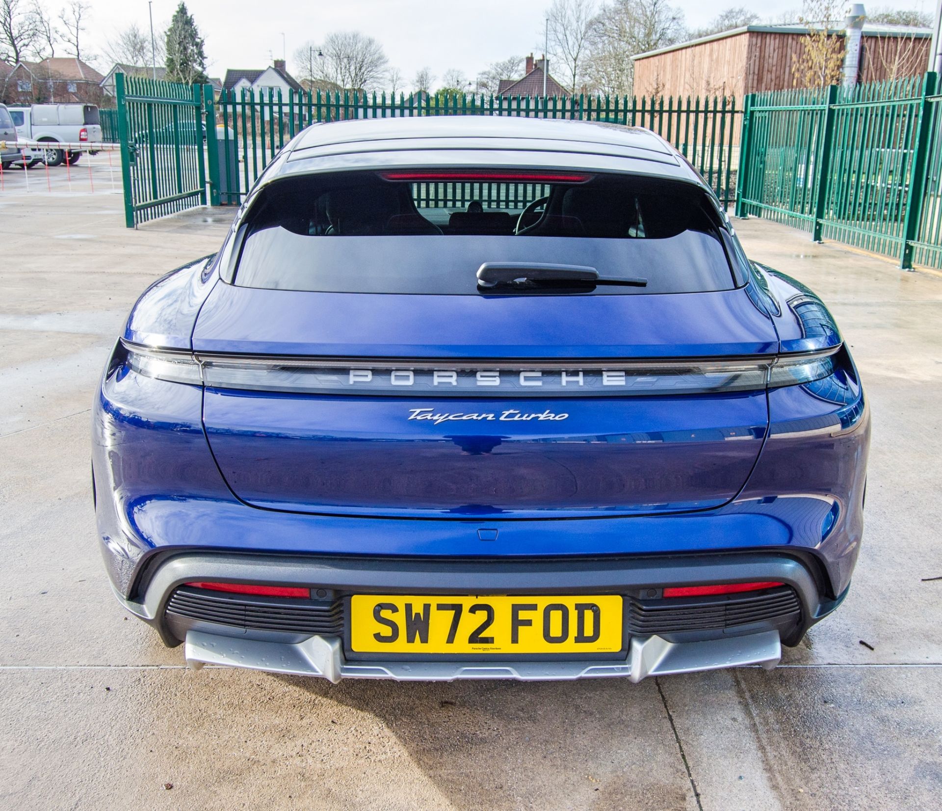 2023 Porsche Taycan Turbo Cross Turismo 500KW 93KWH electric automatic 5 seat hatchback - Image 6 of 40